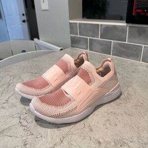 APL Women’s Tech loom Bliss Sneakers